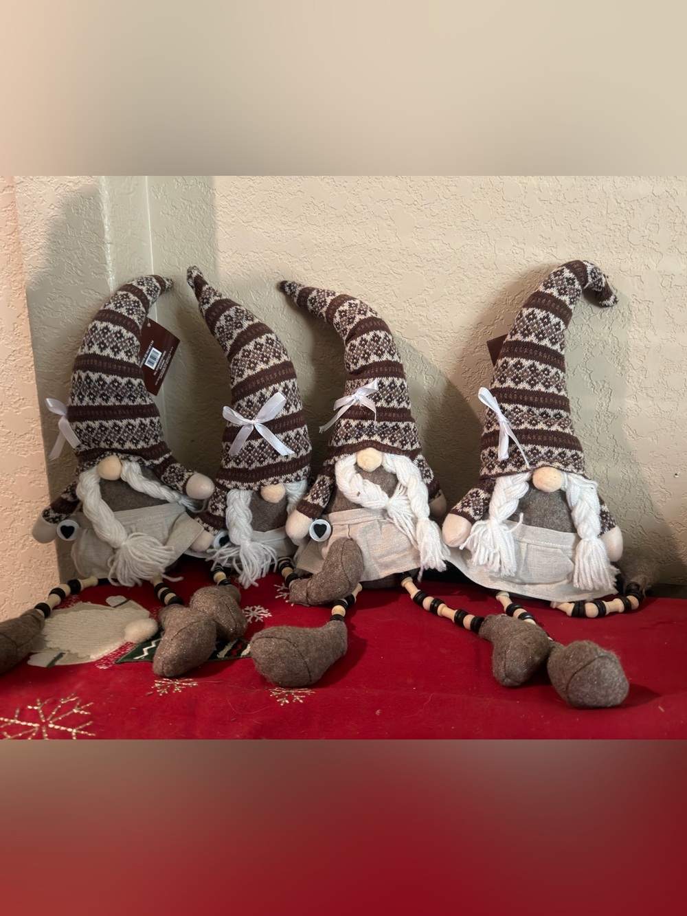 Nordic Brown Knit Gnome Set - Decorative Holiday Plush Figurines